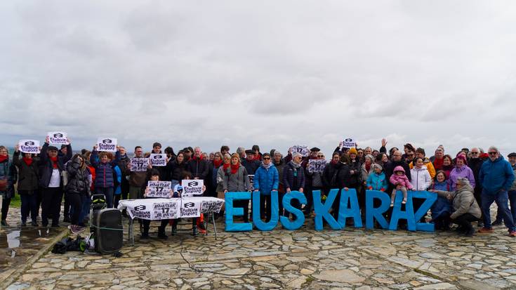 Euskara sustatzeko eta sareak ehuntzeko taldea sortu da Erriberan