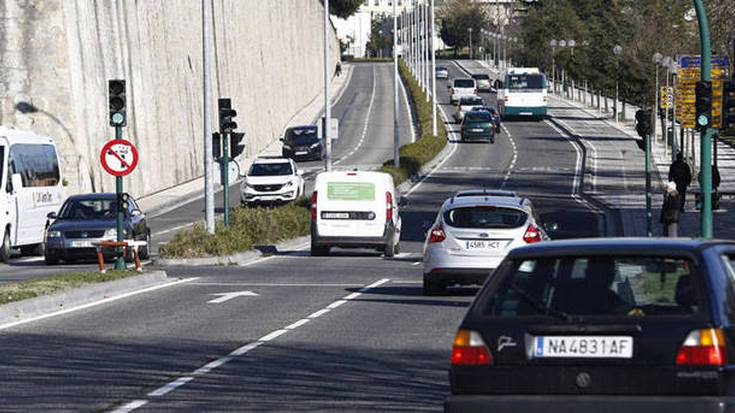 22 gidari salatu dituzte Iruñean, baimendutakoa baino alkohol tasa handiagoarekin gidatzeagatik