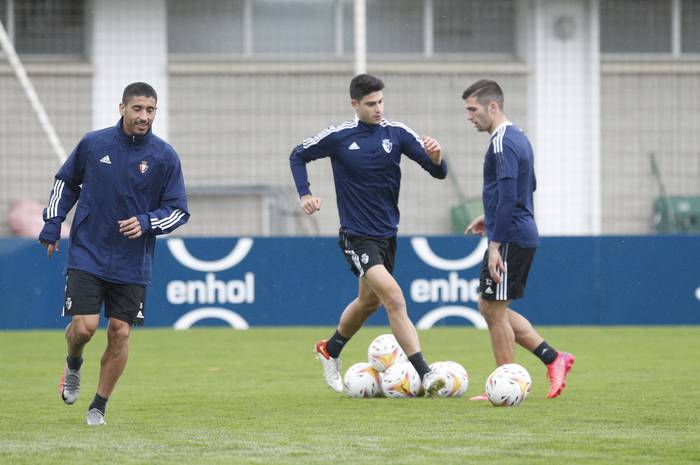 Sevillaren aurkakoa "partidu gogorra" dela azpimarratu du Jagoba Arrasatek