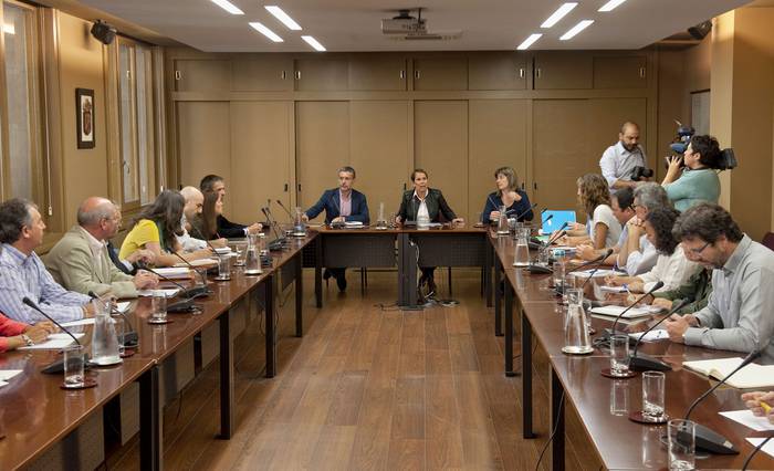 Enplegu sozialerako eta pobrezia energetikoari aurre egiteko laguntzak, abian