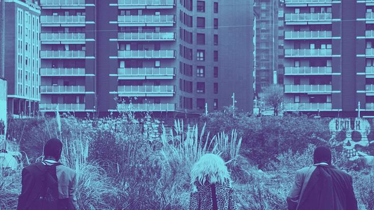 'Asfaltoaren azpian euria' antzezlana