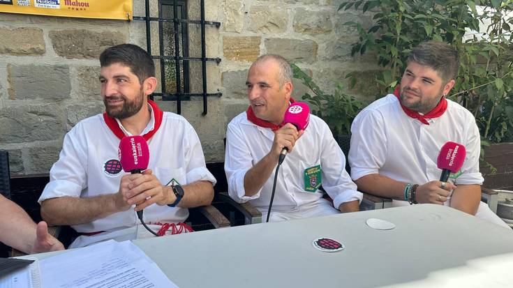 Oskar Urdaniz eta Joseba Goienetxe:“ Erraldoiak ongi dantzatzeko ez da indartsua izan behar, oreka ongi mantentzea da gakoa”