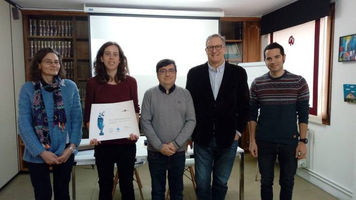 Irati Goikoetxeak irabazi du 'Nafar ateneoa' poesia saria