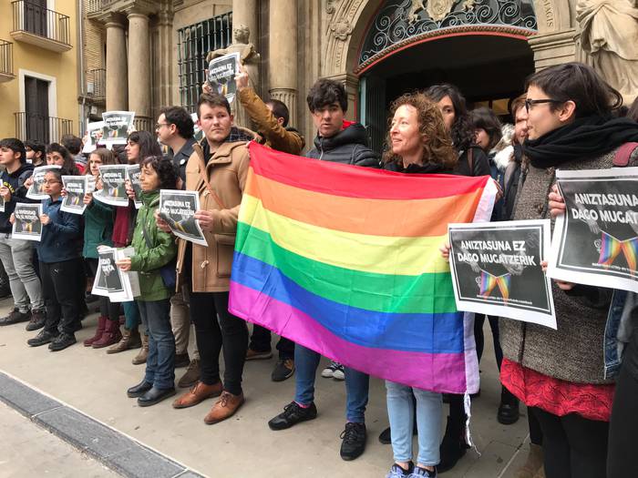 'Harrotu' guneko lau langiletik hiru kaleratu nahi ditu Iruñeko Udalak