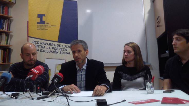 “Pobreziari aurre egitea izan dadila gobernu berriaren lehentasuna”