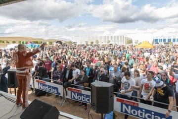 Navarra Suma-ren ordezkaririk ez, Nafarroa Oinez festan
