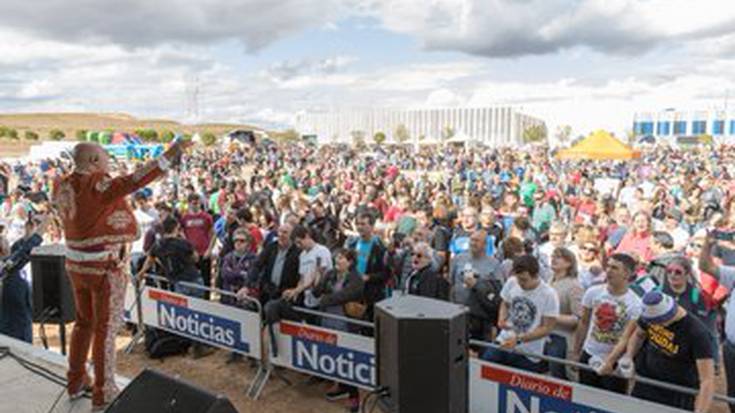 Tuterako Nafarroa Oinez festa politizatu zutela iradoki du Navarra Sumak