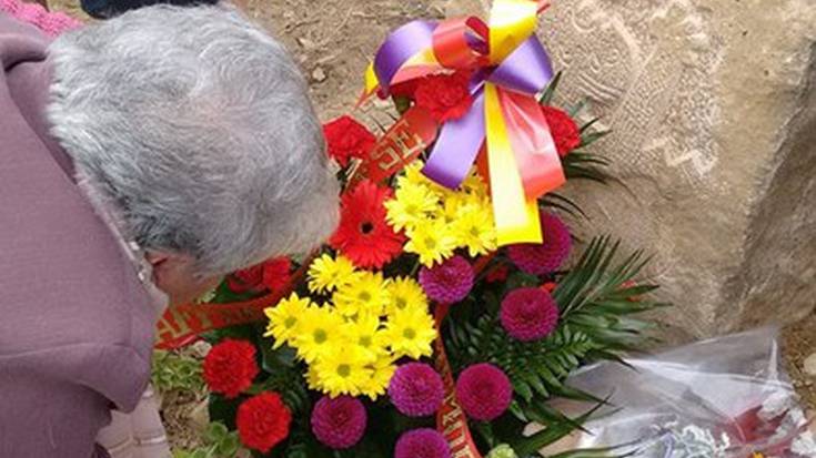 Frankismoaren krimenak ikertzeko hitzarmena sinatu dute NUPek eta gobernuak