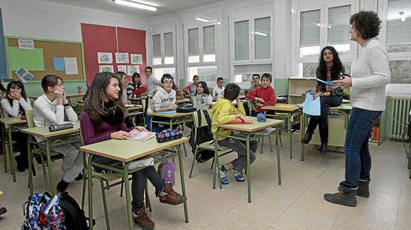 Ekainaren 30ean esleituko ditu gobernuak 2020-2021 ikasturterako aldi baterako irakasleen plazak