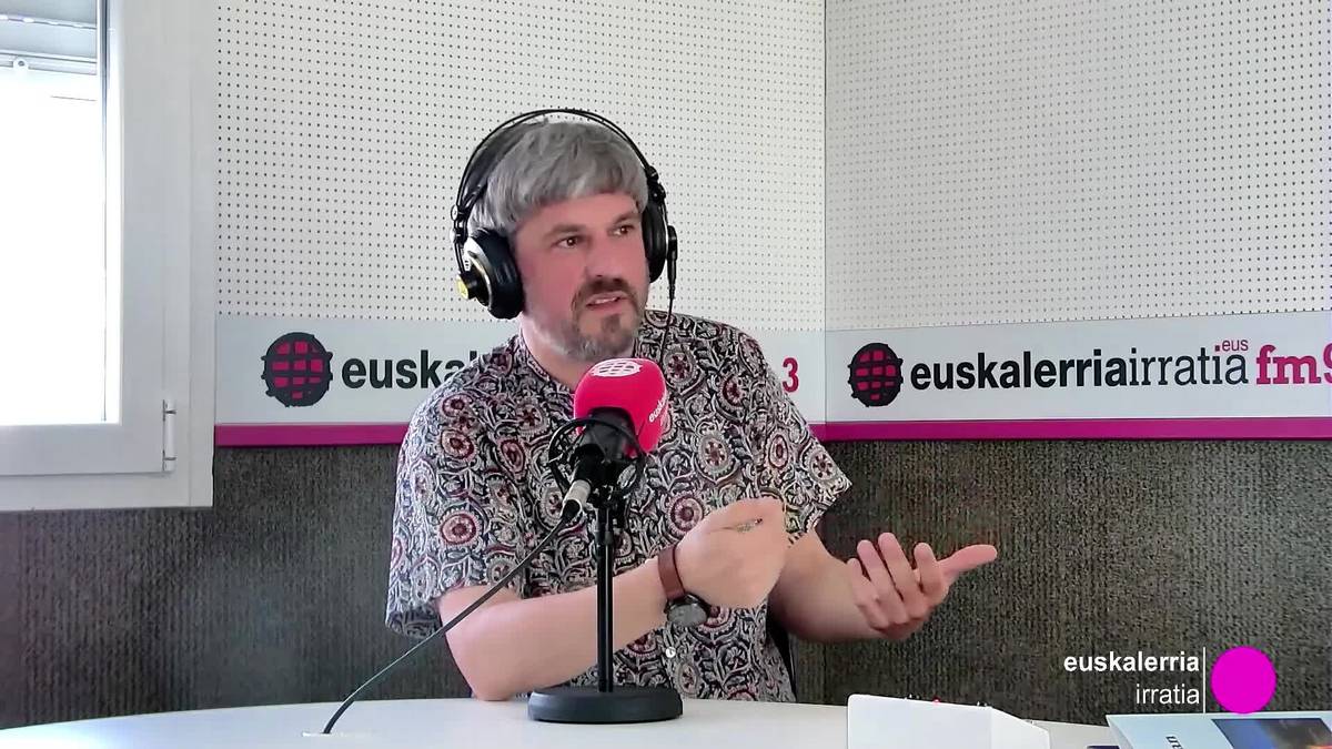 Gorka Bereziartua: "Beren kokapena aurkitzen ez duten pertsonen inguruko eleberria da 'Garondoan'"