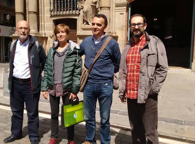 Aranzadik hitzarmenen inguruan zein jarrera hartuko duen kontsulta birtualean erabakiko du