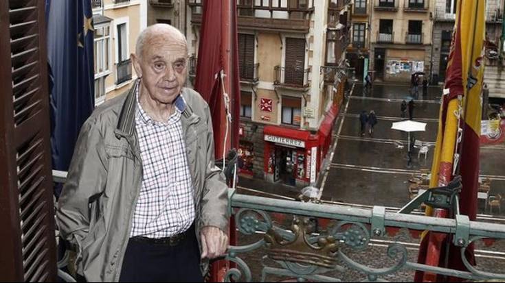 El Tuli: "Ez zait gustatzen 'Gaixoa ni' kantatzea, urtebete egon behar dudalako zain sanferminak arte"