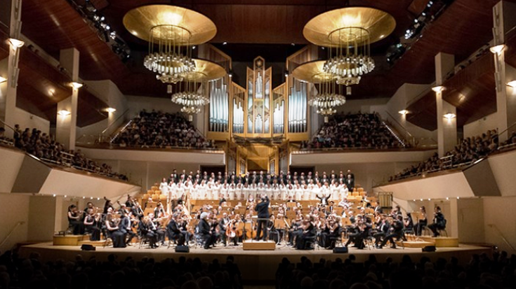 San Petersburgon bi obra kantatuko ditu Orfeoiak