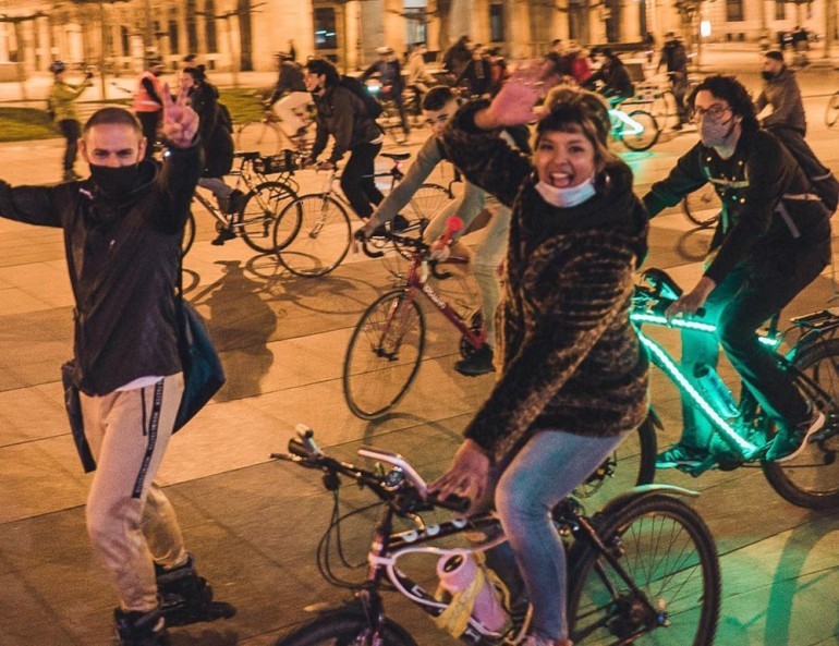 Txirringudariak, festa giroan mugikortasun eredu jasangarria aldarri