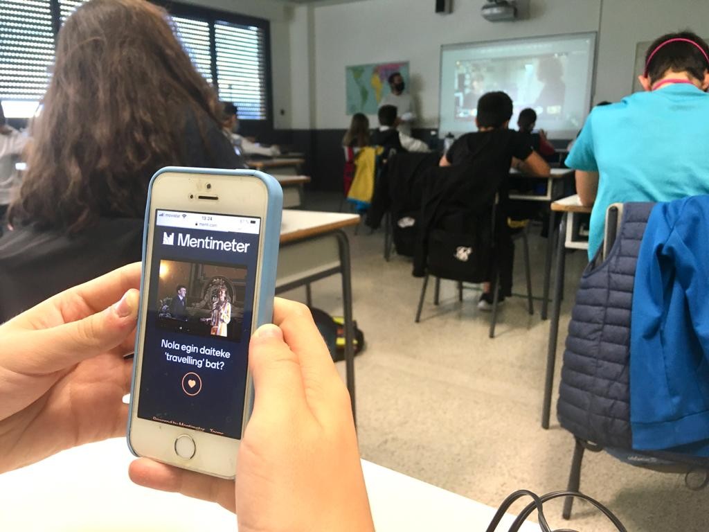 ‘Sormen digitala’ irakasgai berria martxan dago D ereduko zazpi institututan