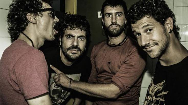 Oinez gunean, Nekez eta Ardel hatxa