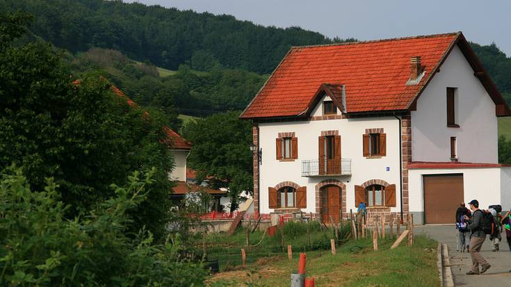 Nafarroako 32 ostatuk funtsezko zerbitzuak eskainiko dituzte Covid-19aren krisialdian