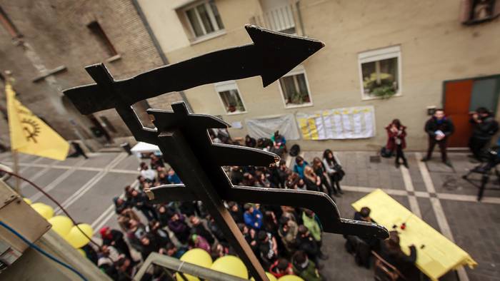 Egitarau zabala, bigarren astez, Iruñeko gaztetxean