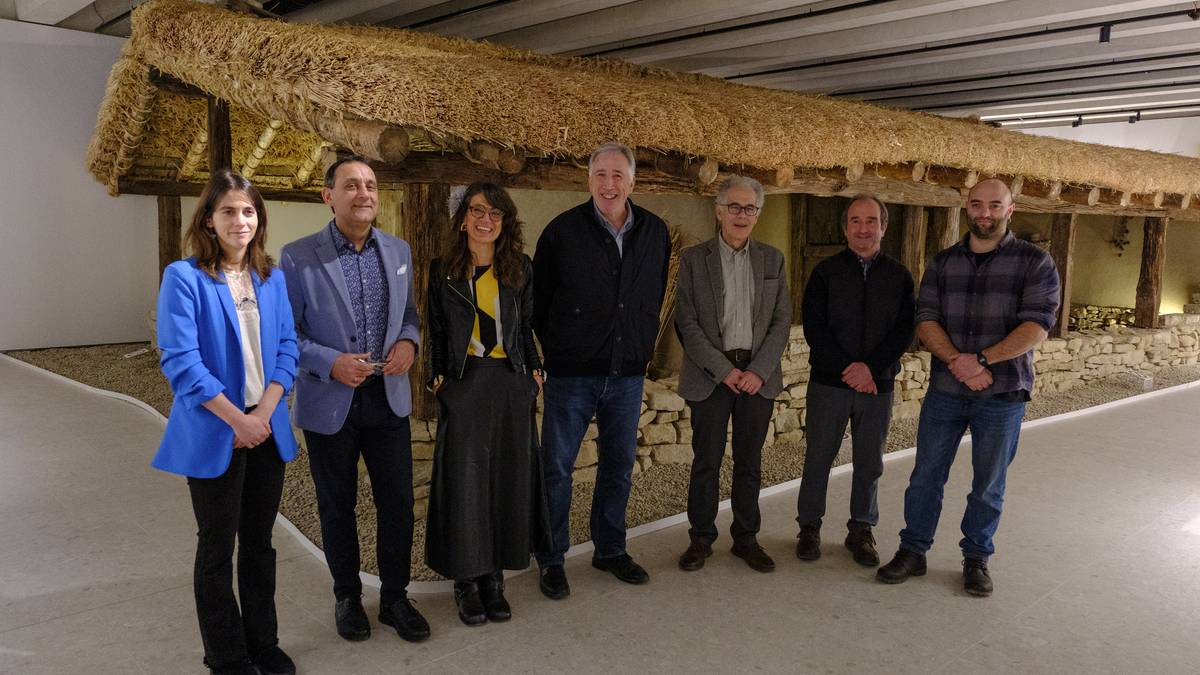 Mattin Aiestaran: "Pompelo sortu zen garaiari testuinguru historiko eta arkeologikoa jarri diogu erakusketari esker"