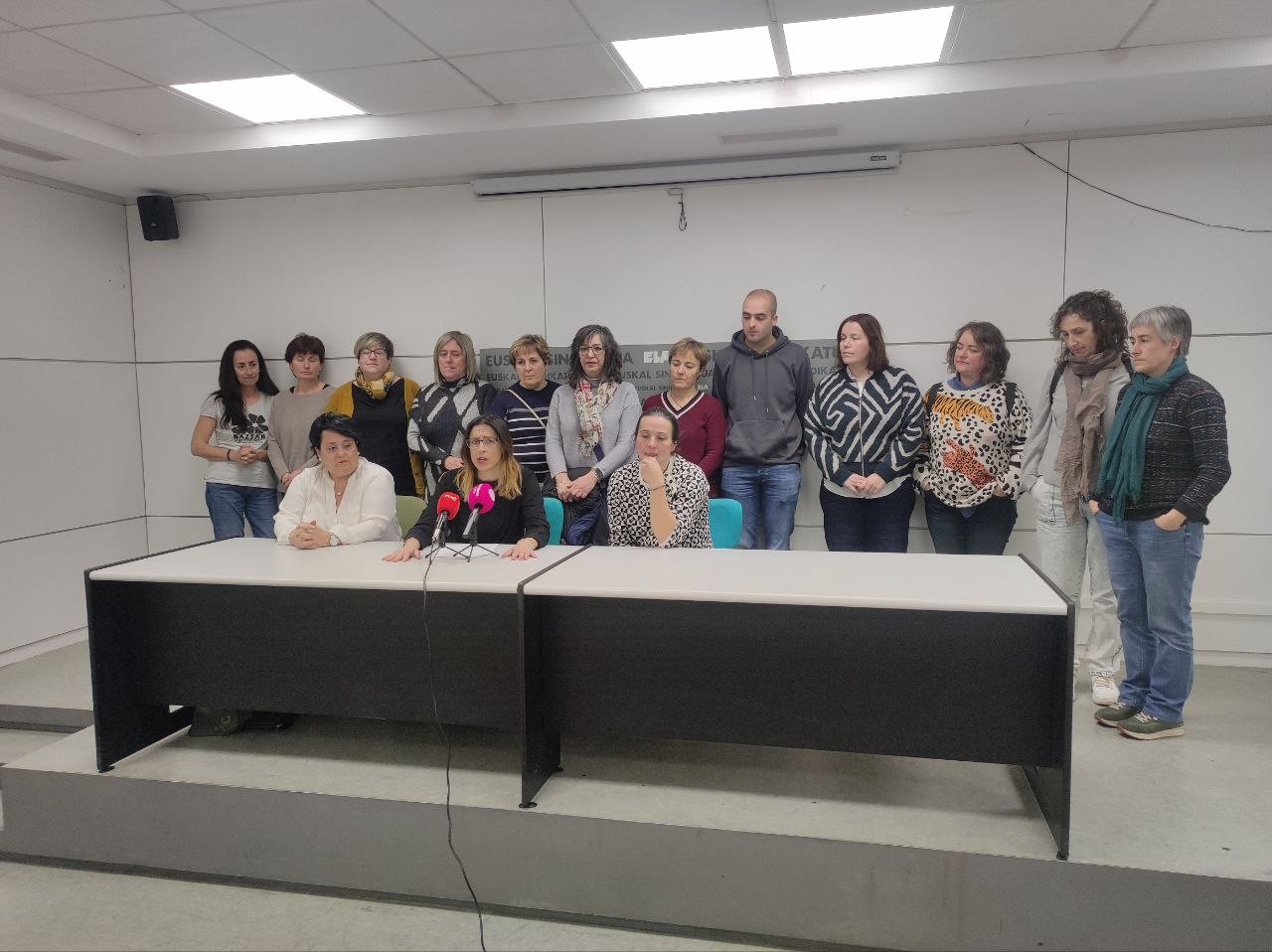 Langileen ustez,  autonomia garatzeko galga da Benito Menniko eraikin baten itxiera