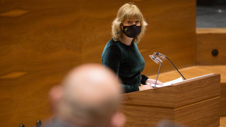 Euskararekiko hizkuntza politika "positiboaren" alde egin du gobernuak