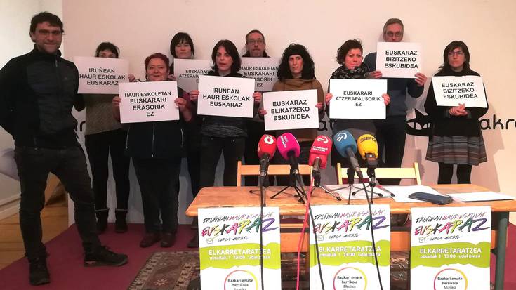 Haur eskoletan euskaraz ikasteko eskubidea aldarrikatuko dute, otsailaren 1ean, udaletxearen aurrean