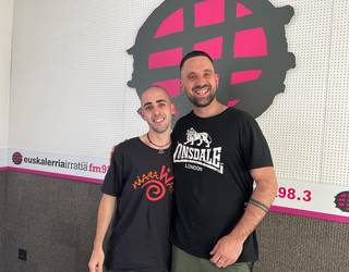 Luar Gartzia eta Mikel Berastegi: “Niarawa musika talde bat baino komunitate bat da”