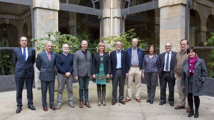 Nafarroako Gobernua eta Eusko Ikaskuntza berriz harremanean 