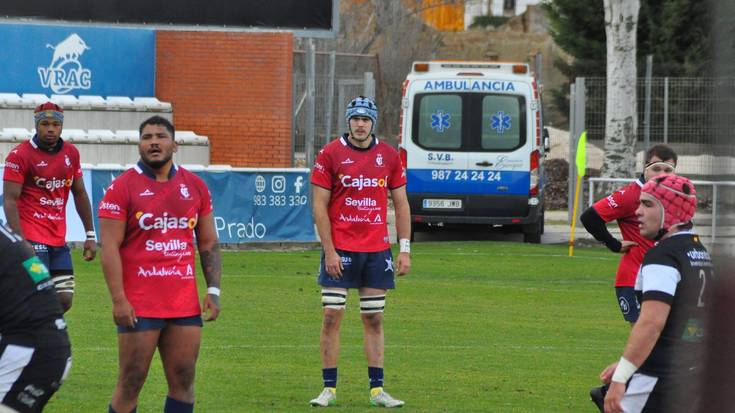 Ibai Olabe: “Pixkanaka, neurria hartu diot eliteko errugbiari”