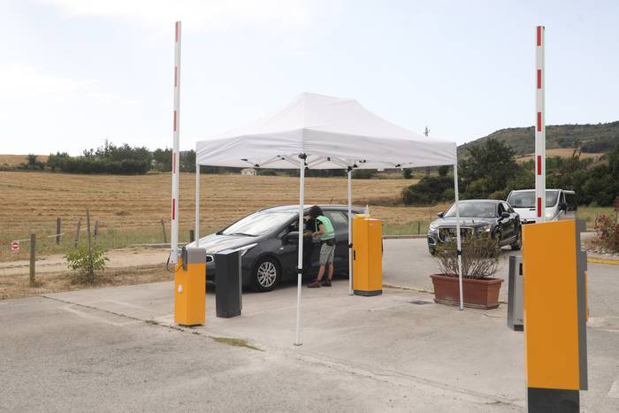 Nafarroako Gobernuak Allozko urtegiko sarbidea eta aparkalekuak arautu ditu