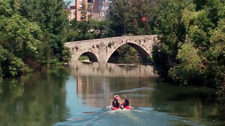 Sanduzelaiko gazte desagertuaren hilotza agertu da Arga ibaian