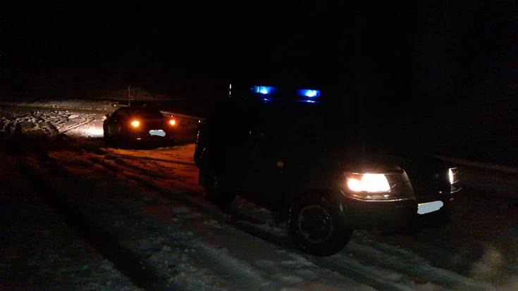 Belaguan elurretan harrapatuta zeuden bi emakume erreskatatu dituzte