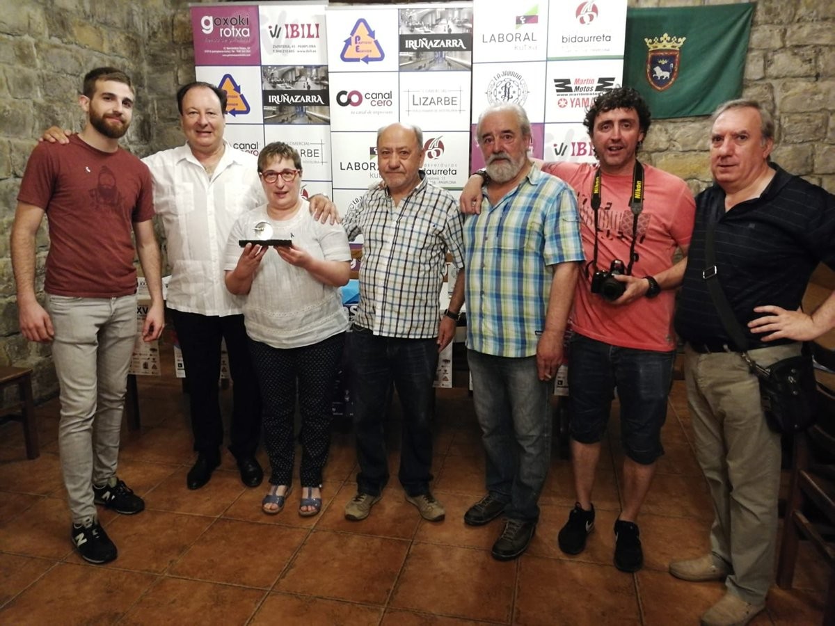 Martxela Abarzuzak jaso du 2018ko Jaranaren 'Bombo' saria