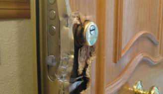 Iruñeko Udalaren 603 etxebizitzetatik 43 baimenik gabe okupaturik daude