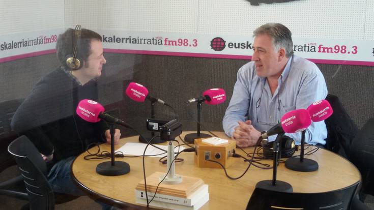 Joseba Asiron: “Maiak atzera egin beharko du, eta eskaria eta eskaintza egokitu”