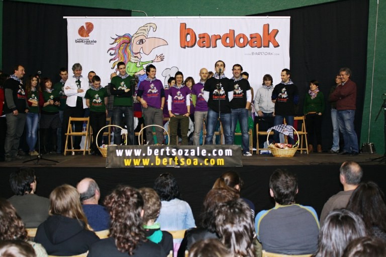 Dena prest Bardoen finalerako 