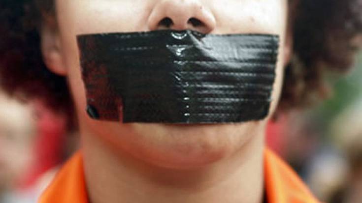 Mozal legearen kontrako salaketa aurkeztuko du Ahotsa.info-k Europan