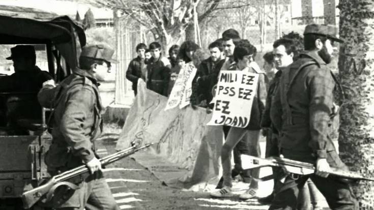Soldadutzaren kontzientzia-eragozle eta intsumisoei, aitortza