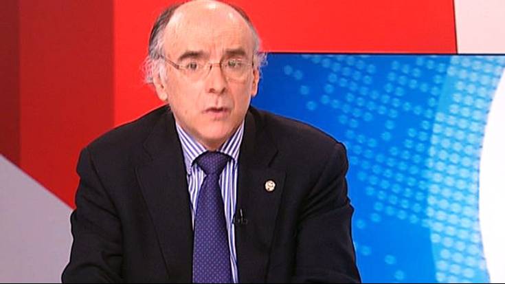 ETBren itzalaldiari amaiera emateko eskatu dio Euskaltzaindiak Rajoyri