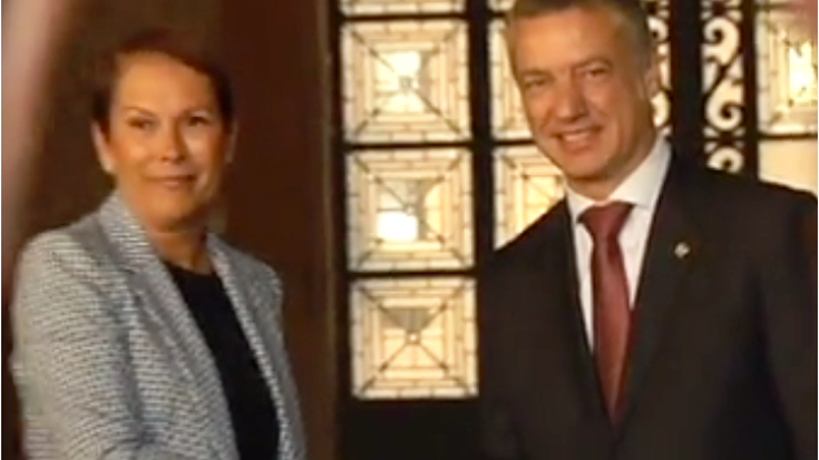 Erlazio iraunkor baten lehenengo bilera