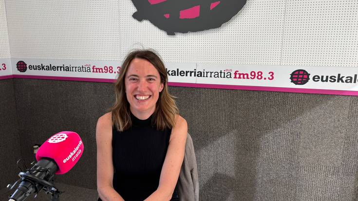 Lorea Azpilikueta: “Pantailak erabiltzerako orduan helduok eredu gara umeentzat”
