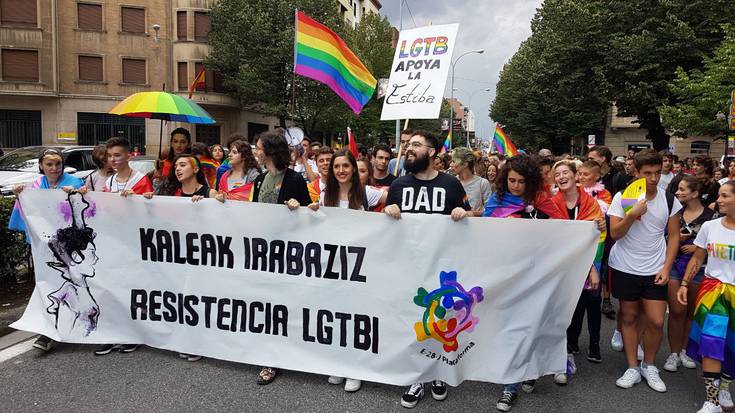 LGTBI+ harrotasuna aldarrikatuko dute gaur Iruñeko kaleetan