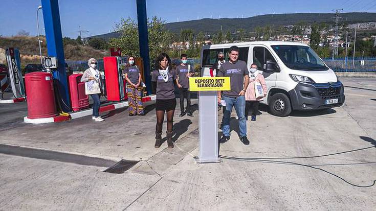 Euskal presoen senideek egiten dituzten kilometroak erosteko ekimen bat martxan