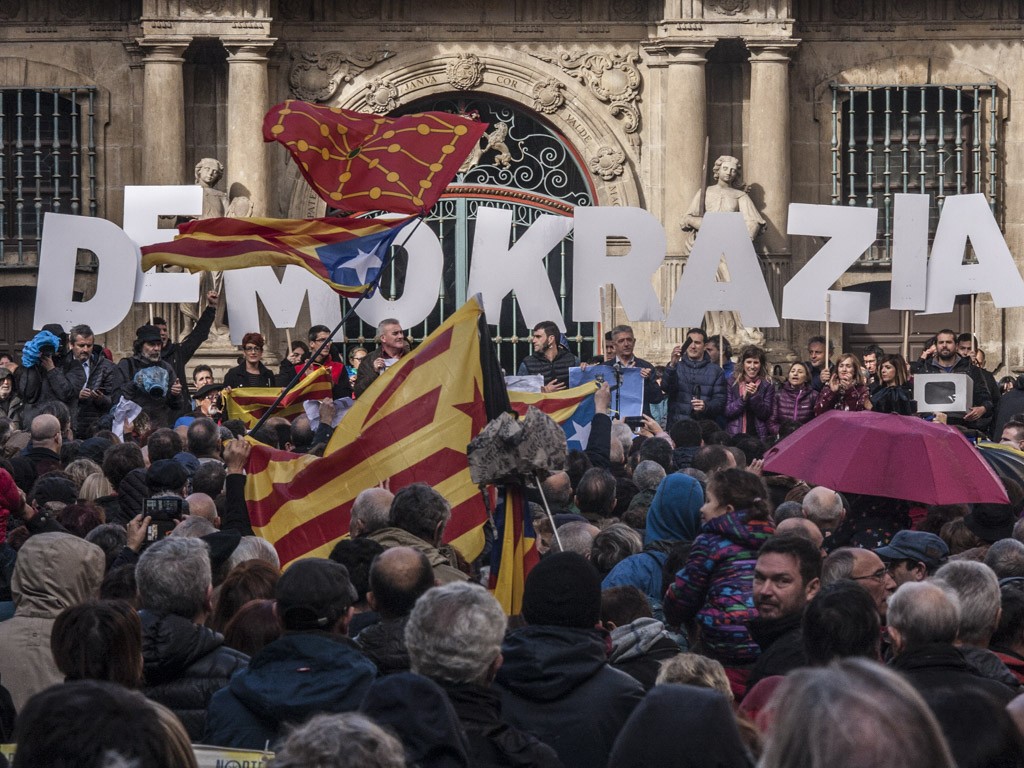 Katalunia auziko epaiketaren aurkako mobilizazioa deitu du ANCk otsailaren 12rako, Iruñean
