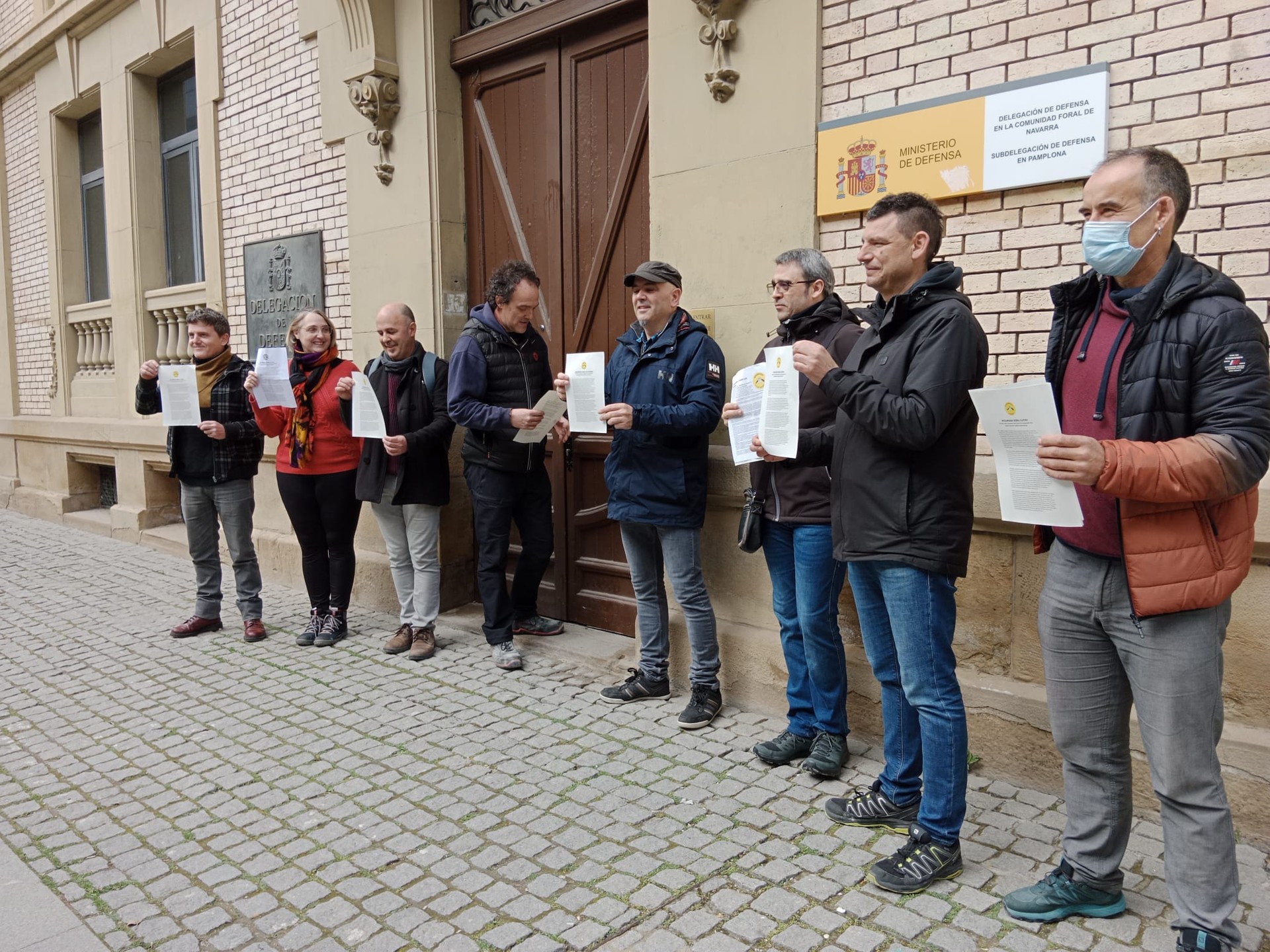 Gerren aurkako intsumisioa aldarrikatu dute antimilitaristek eta intsumisoek