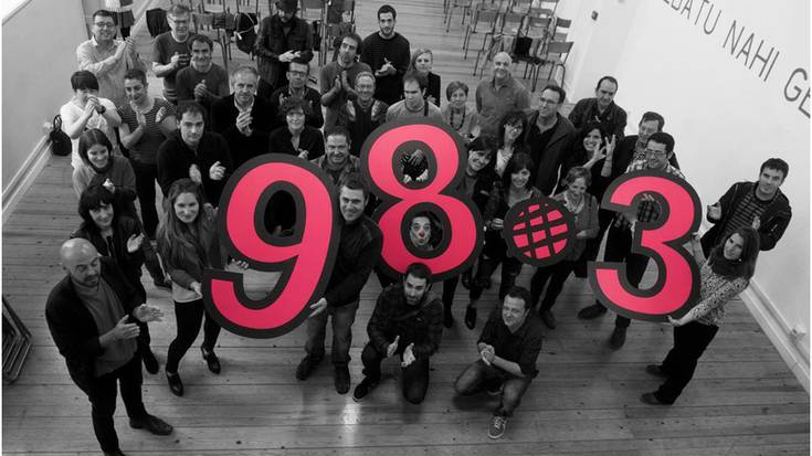 Bazkidetza kanpaina abiatu du Euskalerria Irratiak: #PiztuIrratia