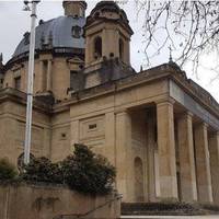 Monumentua (I). Eraikin eztabaidatsuaren historia eta istorioak