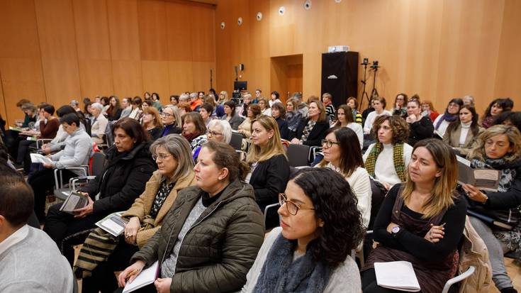 Tokiko Erakundeetako Emakume Politikarien Foroak 105 ordezkari bildu ditu