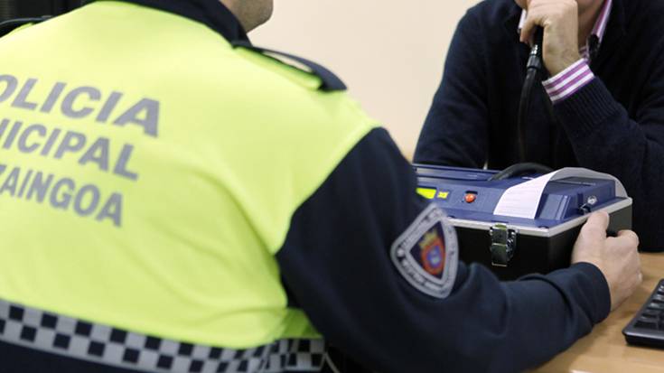 Udaltzaingoak 2.400 laguntza eskaerei erantzun die 2015ean