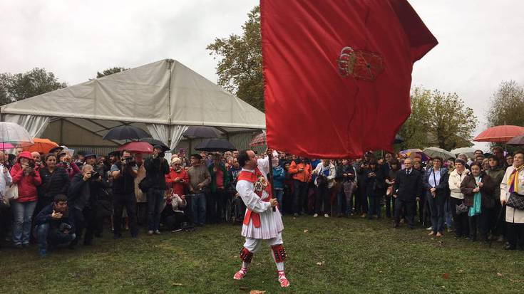 Gurseko kontzentrazio-esparruan egon zirenei, omenaldia 